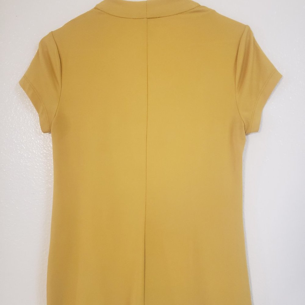 Yellow blouse - Picture 3 of 3